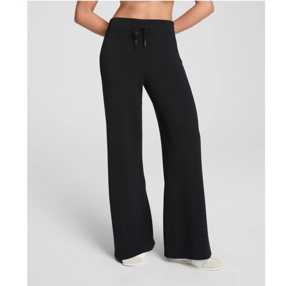 SPANX AirEssentials® Wide Leg Pant, Very Black, Size L - Picture 2 of 8